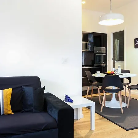 Apartman Modern And Central 10 By Lisbonne Collection