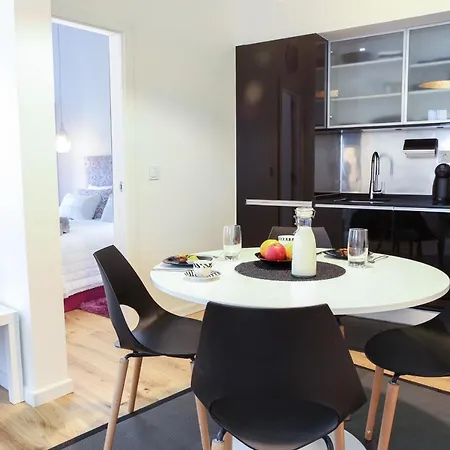 Modern And Central 10 By Lisbonne Collection Apartment Lisbon
